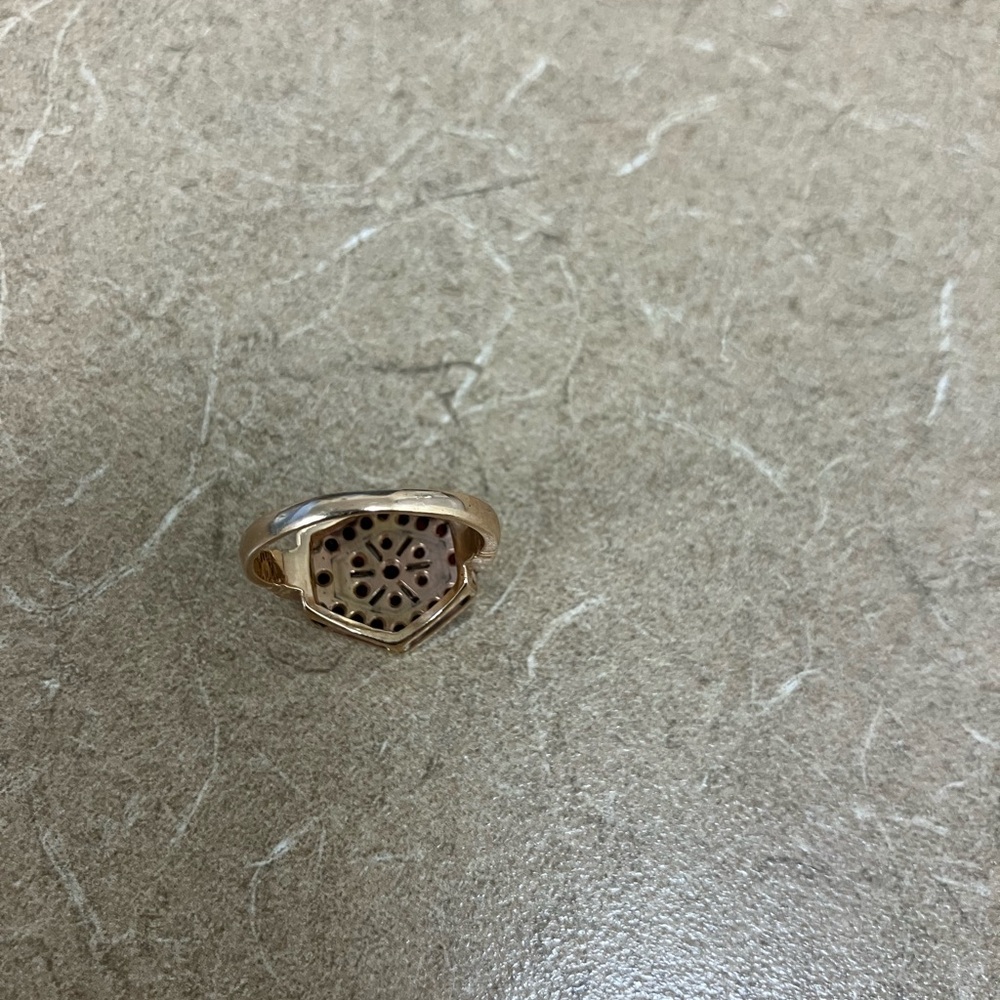 Hexagonal 14k rose gold and Red garnet Ring - Picture 2 of 7